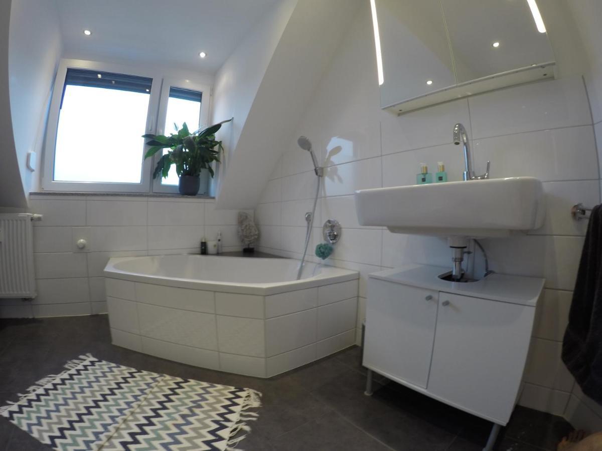 Modernes Penthouse, Nahe Wuerzburg Apartman Kültér fotó